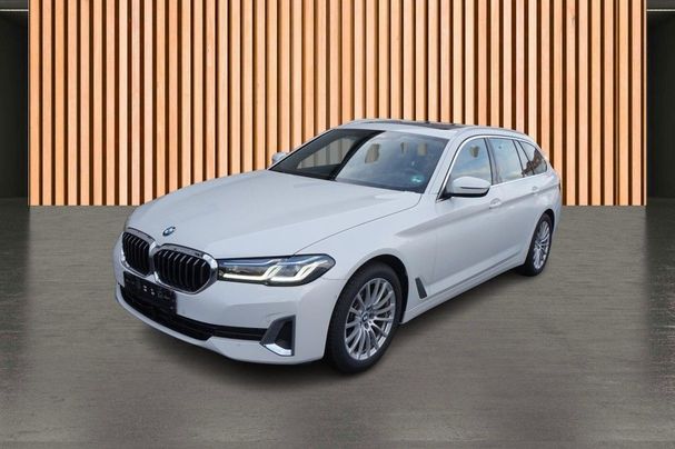 BMW 520d Touring 140 kW image number 1