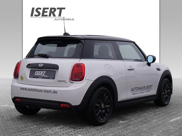 Mini Cooper SE Classic Trim 135 kW image number 2