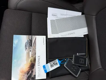 Car image 23