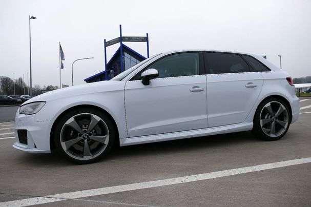 Audi RS3 2.5 TFSI quattro S tronic Sportback 270 kW image number 12