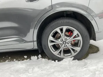 Car image 30