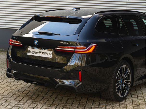 BMW i5 eDrive40 M Sport 250 kW image number 12