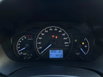 Car image 21