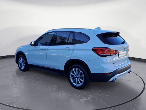 BMW X1 sDrive18d Advantage 110 kW image number 3