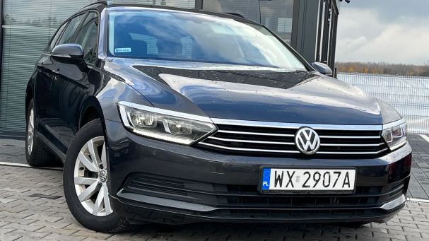 Volkswagen Passat 2.0 TDI Comfortline 110 kW image number 8