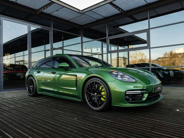 Porsche Panamera 4S Sport Turismo E-Hybrid 412 kW image number 2