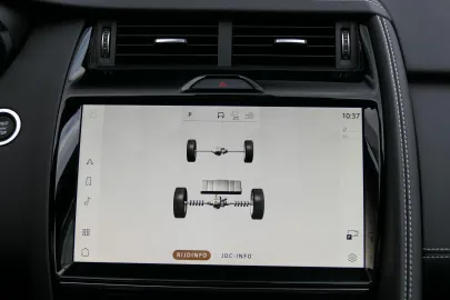 Car image 27