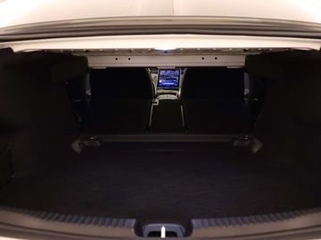 Car image 36