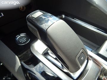 Car image 37