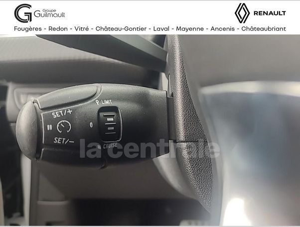 Peugeot 2008 BlueHDi 120 EAT6 88 kW image number 17