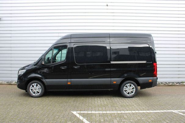 Mercedes-Benz Sprinter 319 RWD 140 kW image number 22