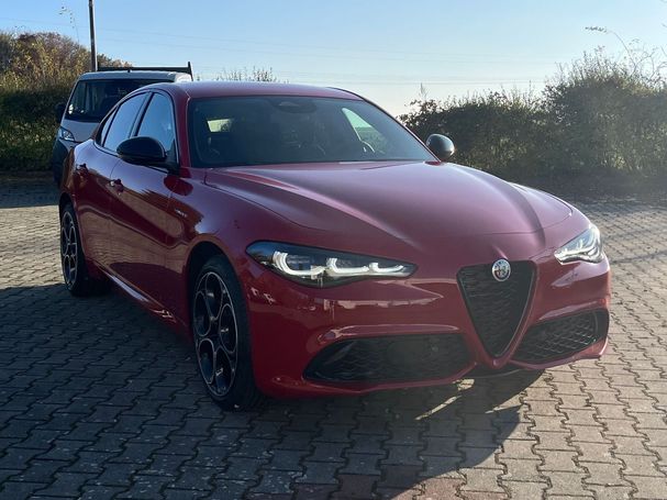 Alfa Romeo Giulia Q4 206 kW image number 7