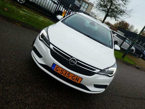 Opel Astra Sports Tourer 1.4 Turbo Business 110 kW image number 22