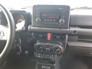 Car image 11