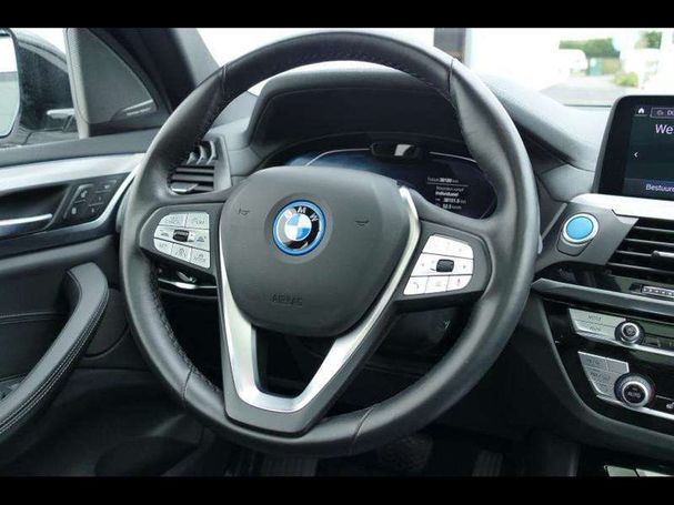 BMW iX3 210 kW image number 19