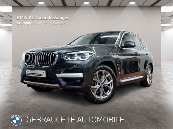 BMW X3 xDrive30e 215 kW image number 1