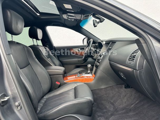 Infiniti QX70 5.0 287 kW image number 5