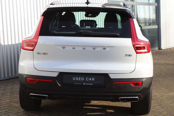 Volvo XC40 T4 140 kW image number 21