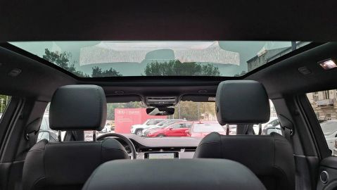 Car image 37