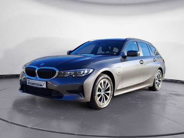 BMW 320 e Touring Advantage xDrive 150 kW image number 1