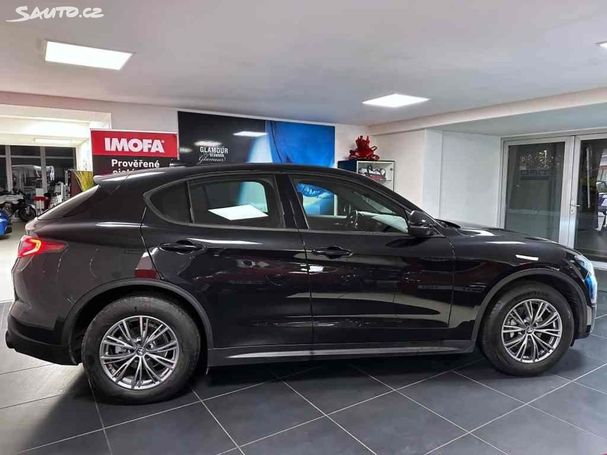 Alfa Romeo Stelvio 2.2 Q4 154 kW image number 2