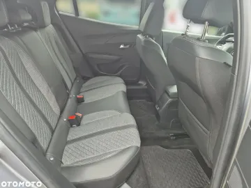 Car image 28