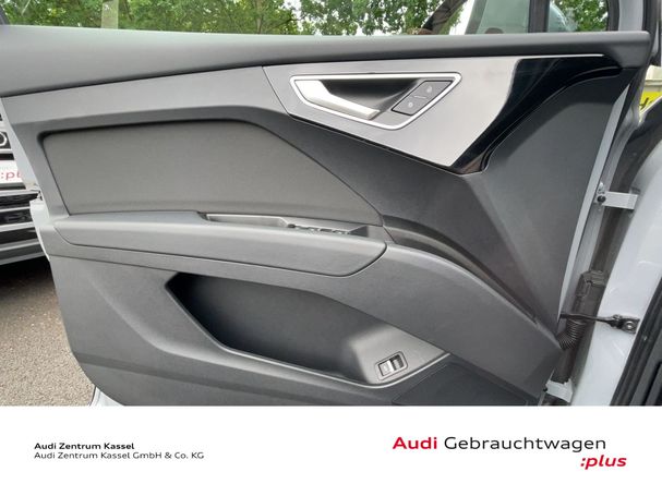 Audi Q4 50 e-tron S-line Sportback 220 kW image number 14