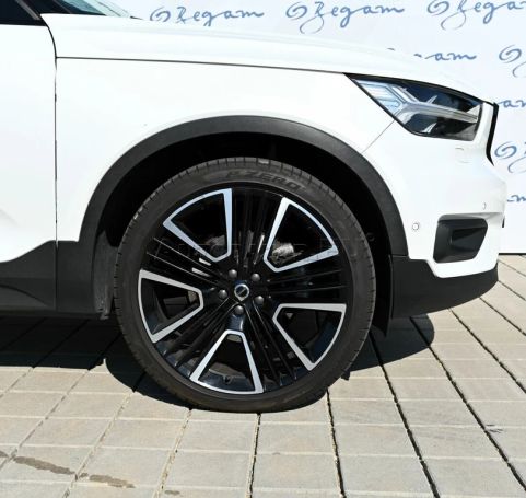 Volvo XC40 T4 Geartronic 140 kW image number 10