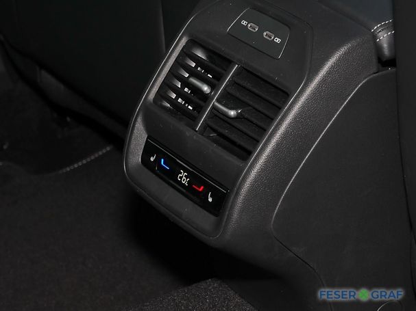 Volkswagen Passat TDI R-Line DSG 110 kW image number 7