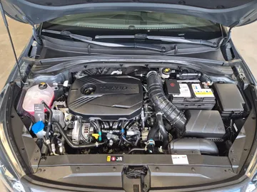 Car image 28