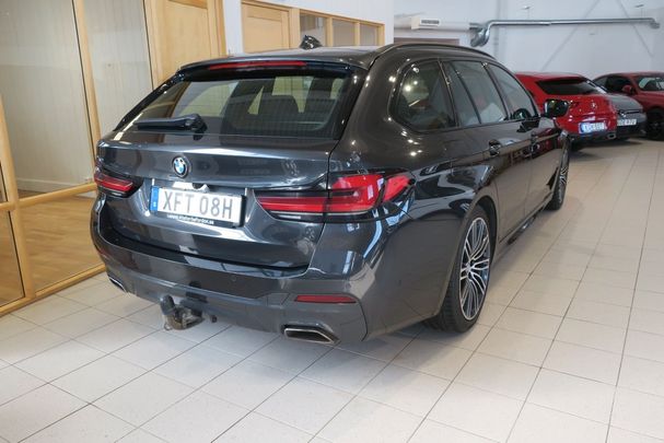 BMW 530d Touring xDrive 210 kW image number 4