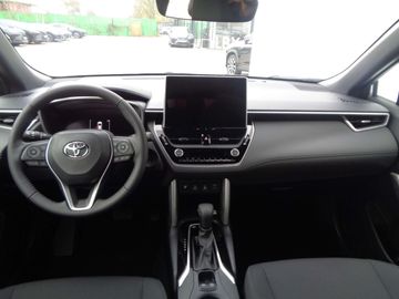 Car image 11