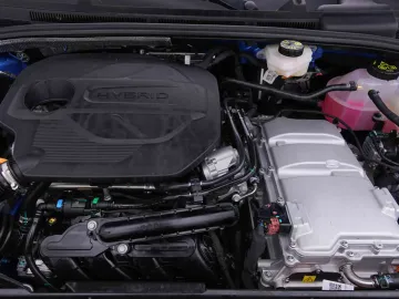 Car image 21