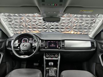 Car image 36