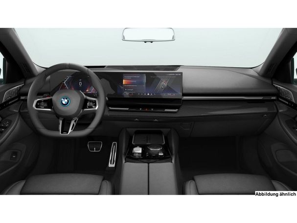 BMW 530 Touring xDrive 220 kW image number 5