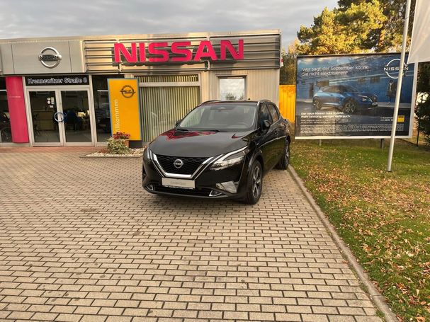 Nissan Qashqai 1.3 DIG-T N-CONNECTA 103 kW image number 2