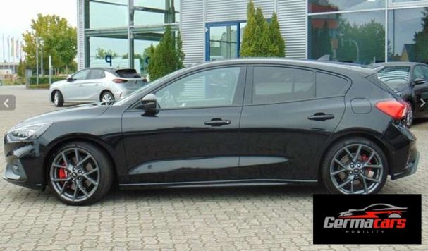 Ford Focus 2.3 EcoBoost ST 206 kW image number 5