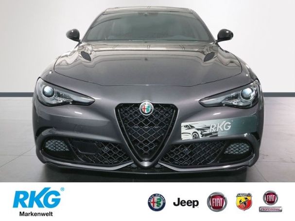 Alfa Romeo Giulia 2.9 V6 Bi-Turbo Quadrifoglio 375 kW image number 2