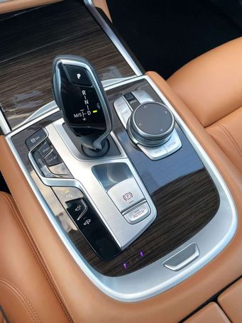 BMW 750Li xDrive 390 kW image number 19