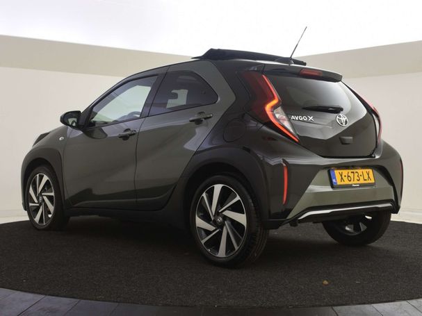 Toyota Aygo X 1.0 VVT-i 53 kW image number 3