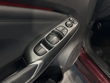 Car image 42
