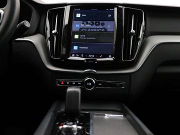 Car image 37