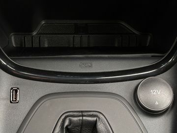 Car image 22