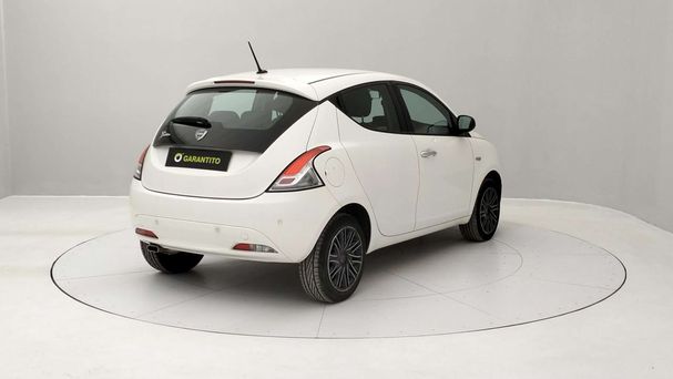 Lancia Ypsilon 51 kW image number 2