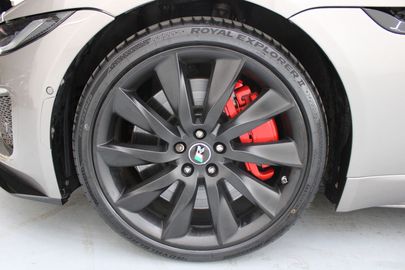 Car image 21