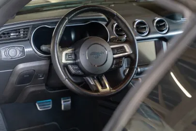 Car image 28