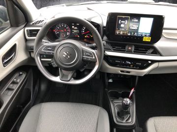 Car image 15