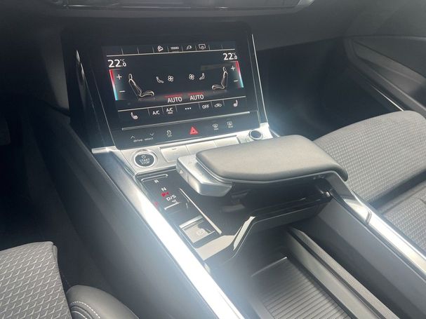 Audi e-tron 55 quattro Sportback Advanced 300 kW image number 14