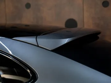 Car image 42