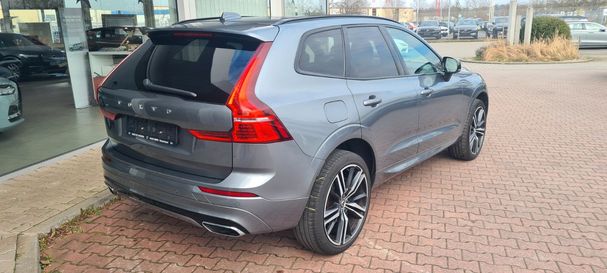 Volvo XC60 T6 R Design AWD Geartronic 240 kW image number 6